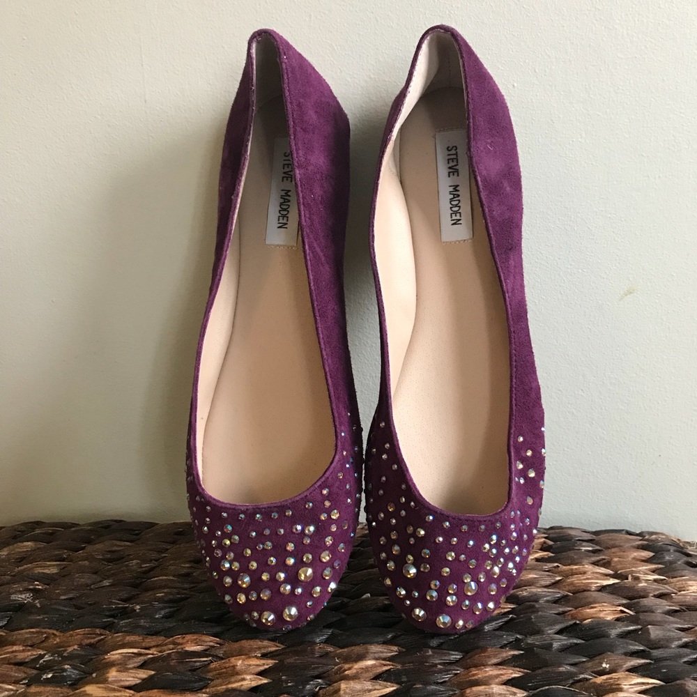 NWOT Steve Madden plum suede flats